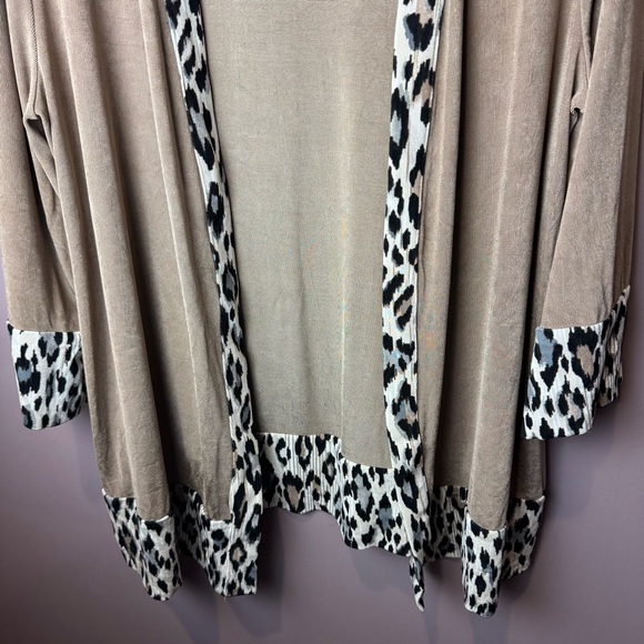 Chicos Travelers Jacket Animal Print Border 2 / Large - Picture 5 of 10